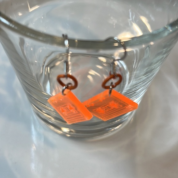 Neon orange cassette tape earrings, sterling plated nwt‎ - Picture 4 of 5